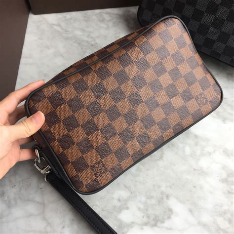 louis vuitton mens clutch